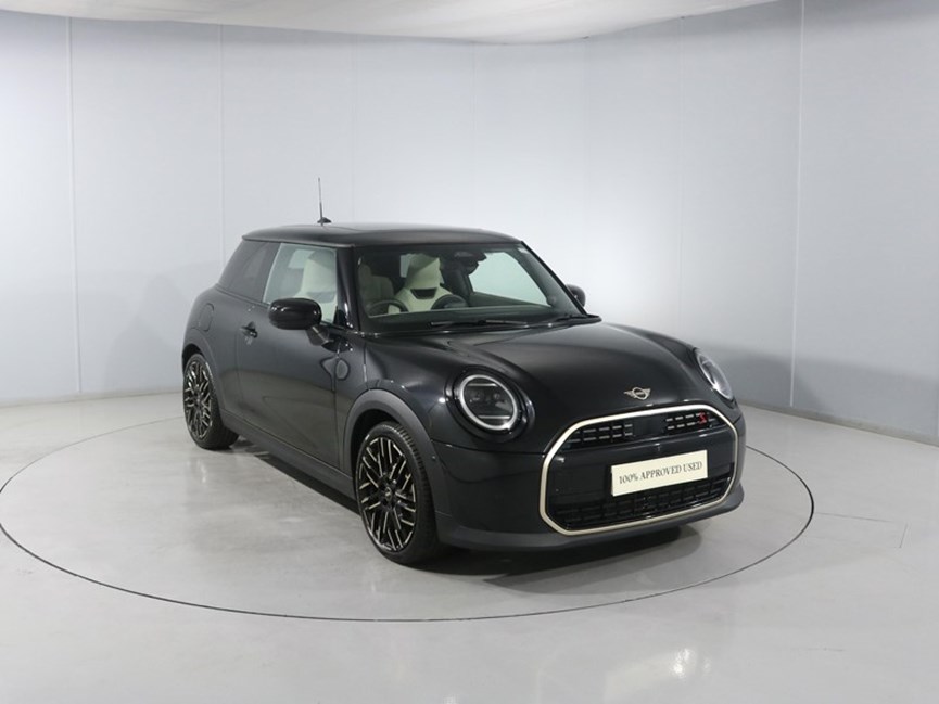 2024 (24) MINI COOPER 2.0 S Exclusive 3dr Auto
