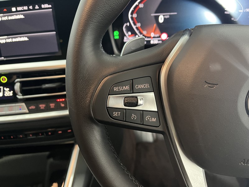 2021 (71) BMW 3 SERIES 320d MHT SE Pro 5dr Step Auto 5909876