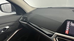 2021 (71) BMW 3 SERIES 320d MHT SE Pro 5dr Step Auto 5909879
