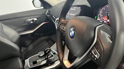 2021 (71) BMW 3 SERIES 320d MHT SE Pro 5dr Step Auto 5909875