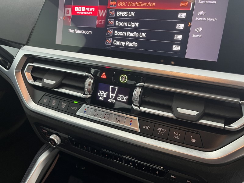 2022 (22) BMW 2 SERIES 220i M Sport 2dr Step Auto 5884512