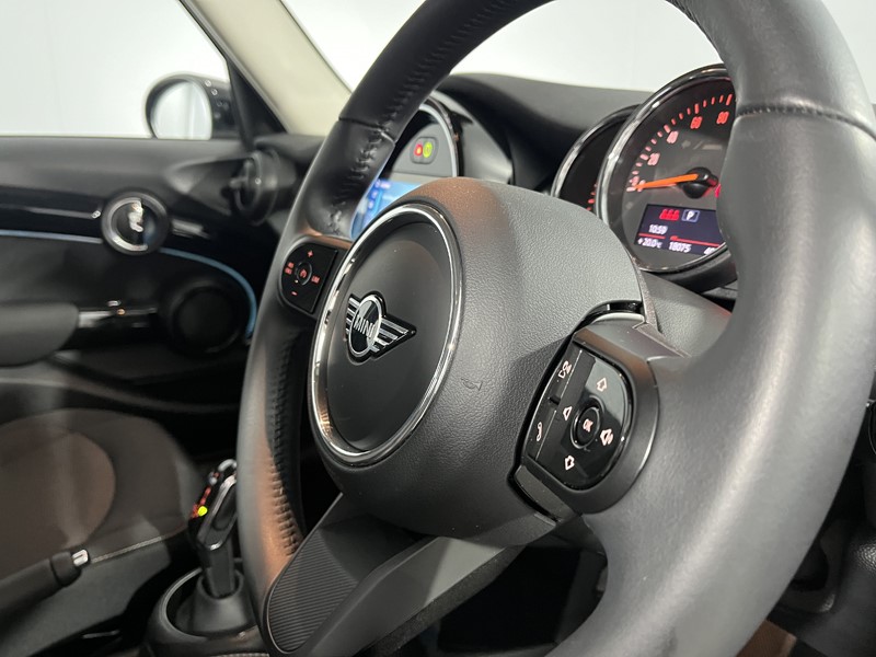 2022 (72) MINI HATCHBACK 1.5 Cooper Classic 5dr Auto 5903567