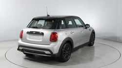 2022 (72) MINI HATCHBACK 1.5 Cooper Classic 5dr Auto 5903588