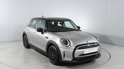 2022 (72) MINI HATCHBACK 1.5 Cooper Classic 5dr Auto 5903548