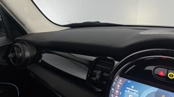 2022 (72) MINI HATCHBACK 1.5 Cooper Classic 5dr Auto 5903571