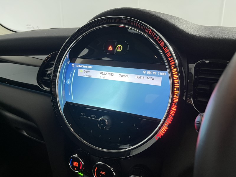 2022 (72) MINI HATCHBACK 1.5 Cooper Classic 5dr Auto 5903575