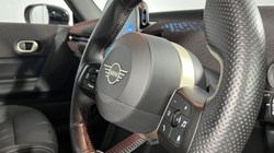 2024 (74) MINI COOPER 1.5 C Sport 3dr Auto 5898116