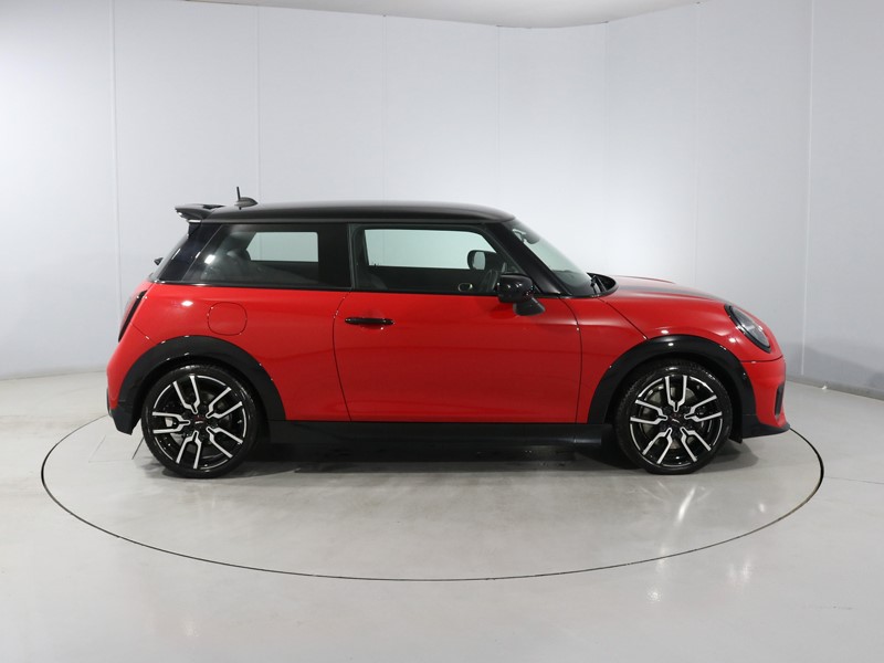 2024 (74) MINI COOPER 1.5 C Sport 3dr Auto 5898098