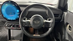 2024 (74) MINI COOPER 1.5 C Sport 3dr Auto 5898100