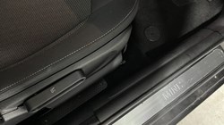 2020 (70) MINI HATCHBACK 1.5 Cooper Classic II 5dr 5898290