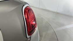 2020 (70) MINI HATCHBACK 1.5 Cooper Classic II 5dr 5898309