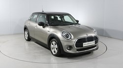 2020 (70) MINI HATCHBACK 1.5 Cooper Classic II 5dr 5898274