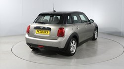 2020 (70) MINI HATCHBACK 1.5 Cooper Classic II 5dr 5898311