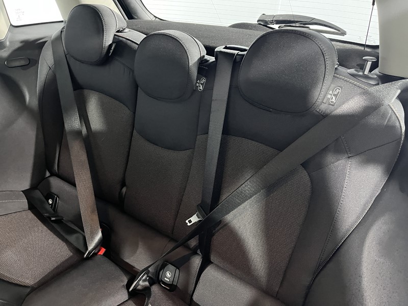 2020 (70) MINI HATCHBACK 1.5 Cooper Classic II 5dr 5898285