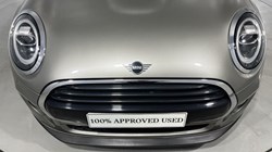 2020 (70) MINI HATCHBACK 1.5 Cooper Classic II 5dr 5898308