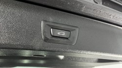 2023 (73) BMW 5 SERIES 520d MHT M Sport 5dr Step Auto 5902931