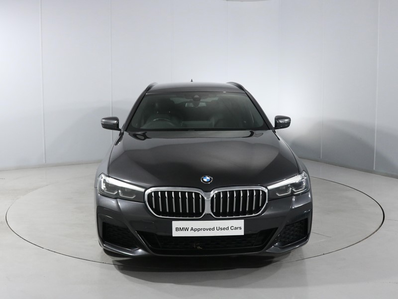 2023 (73) BMW 5 SERIES 520d MHT M Sport 5dr Step Auto 5902901