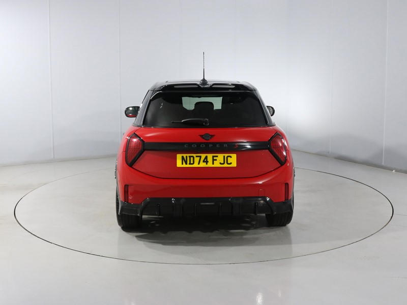 2024 (74) MINI COOPER 2.0 S Sport 5dr Auto 5898196