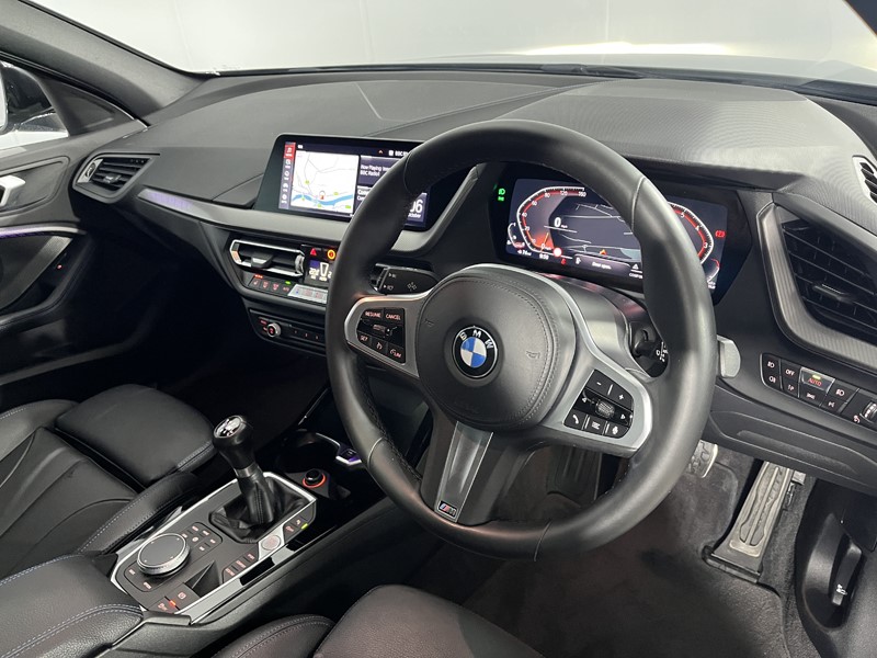 2021 (21) BMW 1 SERIES 118i [136] M Sport 5dr 5909907