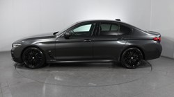 2022 (22) BMW 5 SERIES 520i MHT M Sport 4dr Step Auto 5923322