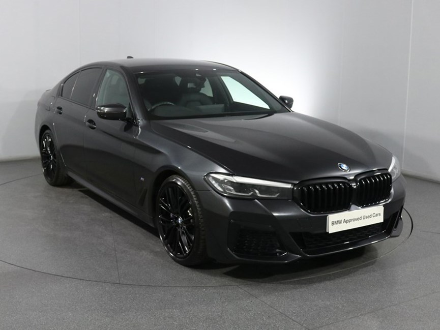 2022 (22) BMW 5 SERIES 520i MHT M Sport 4dr Step Auto