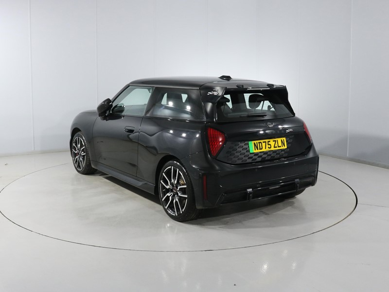 2025 (75) MINI COOPER 190kW John Cooper Works 54kWh 3dr Auto 1