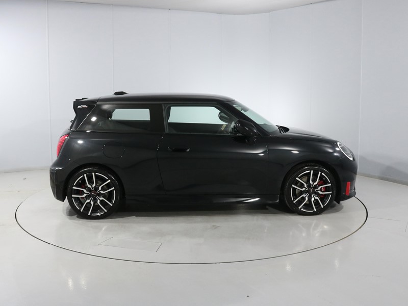 2025 (75) MINI COOPER 190kW John Cooper Works 54kWh 3dr Auto 5920141