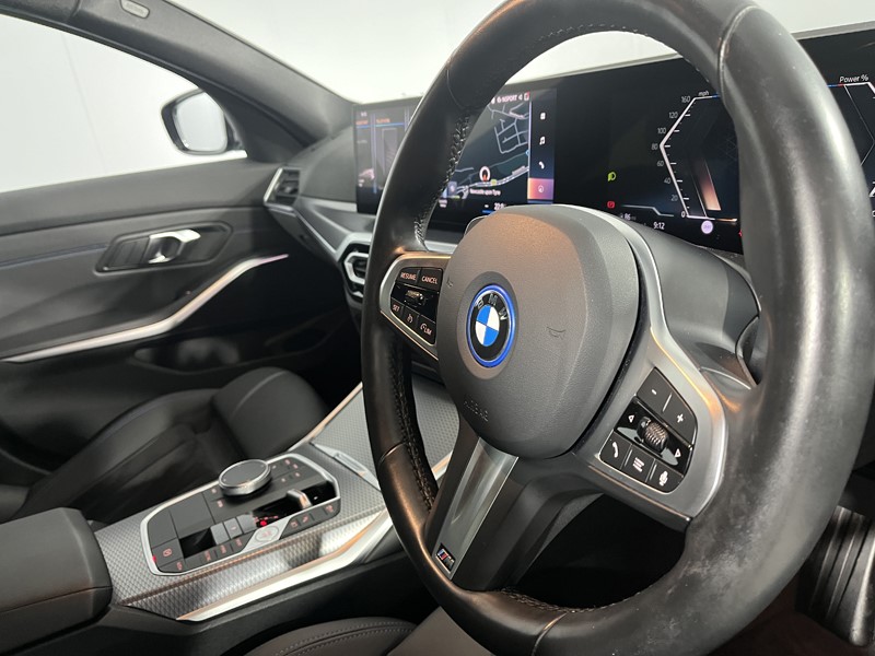 2023 (73) BMW 3 SERIES 330e M Sport 5dr Step Auto 5920109