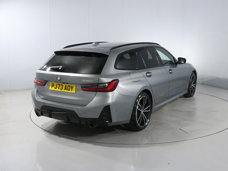 2023 (73) BMW 3 SERIES 330e M Sport 5dr Step Auto 5920137