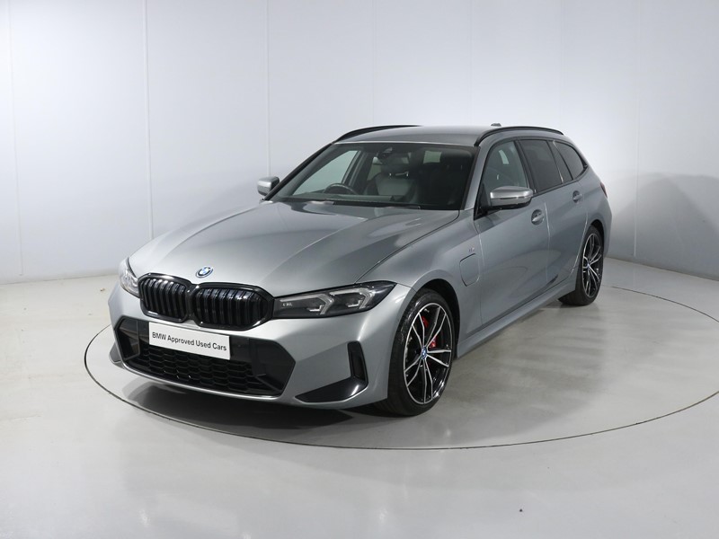 2023 (73) BMW 3 SERIES 330e M Sport 5dr Step Auto 5920136