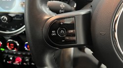 2023 (73) MINI HATCHBACK 1.5 Cooper Classic Premium 5dr Auto 5932177