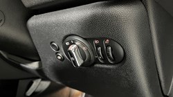 2023 (73) MINI HATCHBACK 1.5 Cooper Classic Premium 5dr Auto 5932175