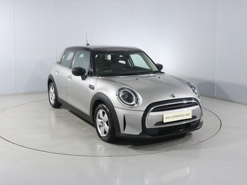 2023 (73) MINI HATCHBACK 1.5 Cooper Classic Premium 5dr Auto