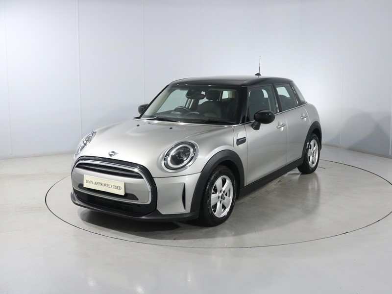 2023 (73) MINI HATCHBACK 1.5 Cooper Classic Premium 5dr Auto 5932198