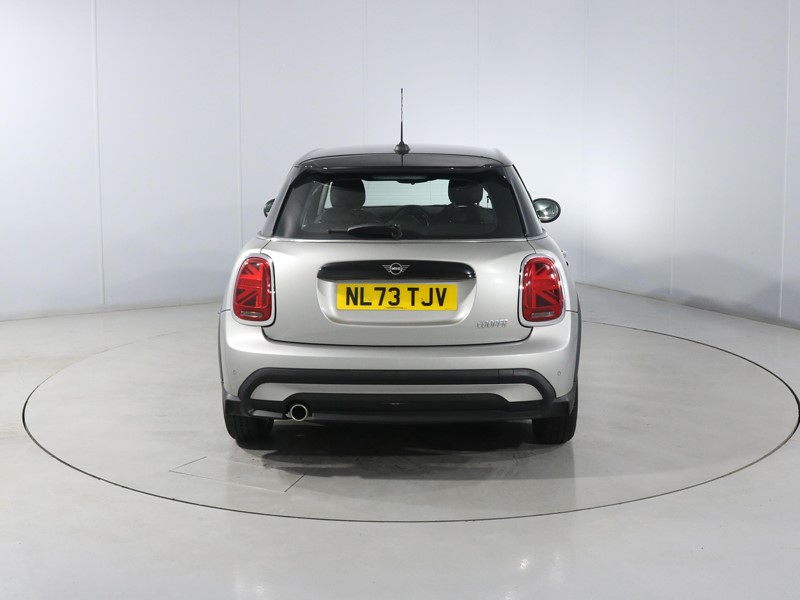 2023 (73) MINI HATCHBACK 1.5 Cooper Classic Premium 5dr Auto 5932170