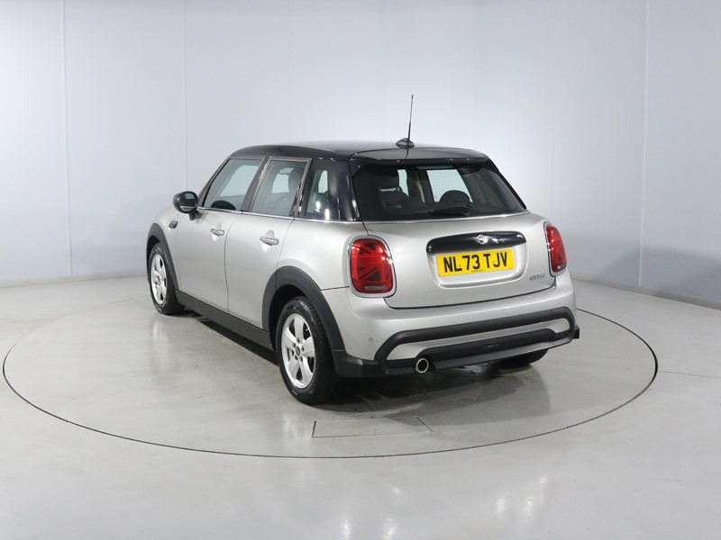 2023 (73) MINI HATCHBACK 1.5 Cooper Classic Premium 5dr Auto 5932157