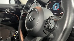 2023 (73) MINI HATCHBACK 1.5 Cooper Classic Premium 5dr Auto 5932176