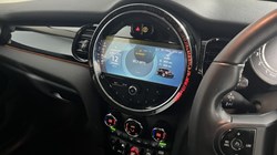 2023 (73) MINI HATCHBACK 1.5 Cooper Classic Premium 5dr Auto 5932163