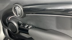 2023 (73) MINI HATCHBACK 1.5 Cooper Classic Premium 5dr Auto 5932174