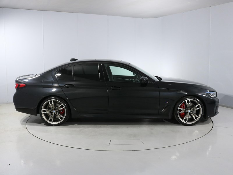 2022 (71) BMW 5 SERIES M550i xDrive 4dr Auto 5919983