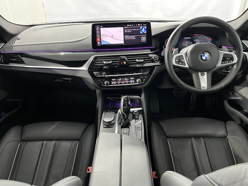 2022 (71) BMW 5 SERIES M550i xDrive 4dr Auto 5919984