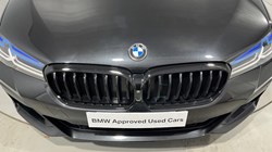 2022 (71) BMW 5 SERIES M550i xDrive 4dr Auto 5920026