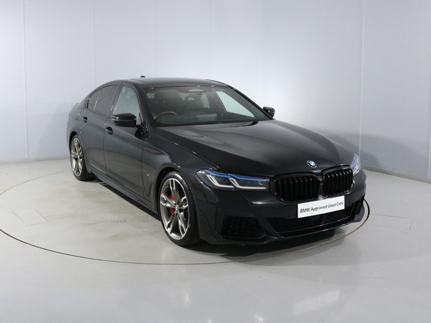 2022 (71) BMW 5 SERIES M550i xDrive 4dr Auto