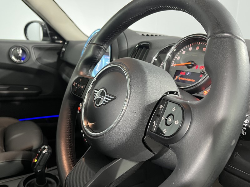 2022 (72) MINI COUNTRYMAN 1.5 Cooper Classic 5dr Auto 5914479