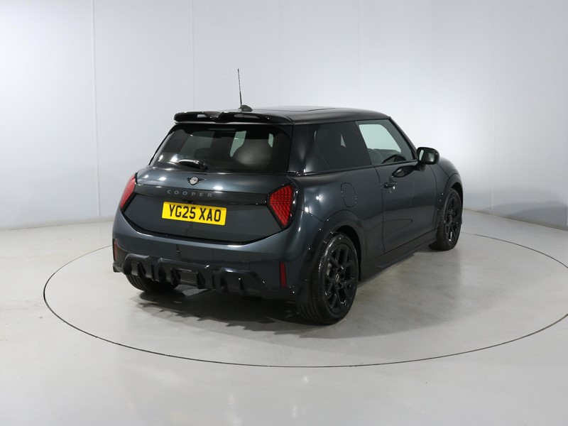 2025 (25) MINI COOPER 1.5 C Sport 3dr Auto 5920384