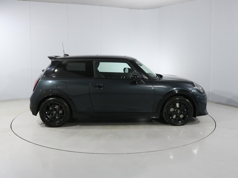 2025 (25) MINI COOPER 1.5 C Sport 3dr Auto 5920342