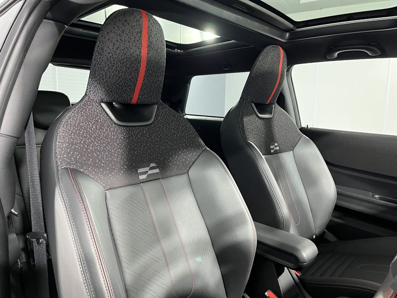 2025 (25) MINI COOPER 1.5 C Sport 3dr Auto 5920350