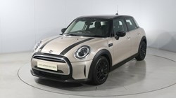 2021 (71) MINI HATCHBACK 1.5 Cooper Classic 5dr 5952384