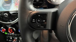 2021 (71) MINI HATCHBACK 1.5 Cooper Classic 5dr 5952367