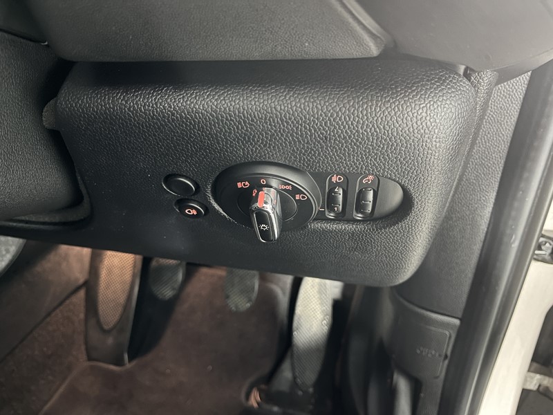 2021 (71) MINI HATCHBACK 1.5 Cooper Classic 5dr 5952365